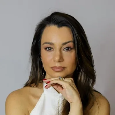 Dra. Vanessa Lovatto